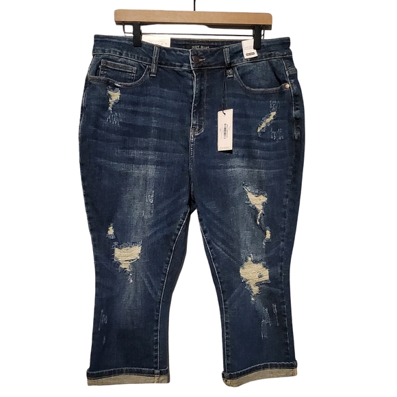 JUDY BLUE Chevelle Hi-Rise Cuffed Distressed Capri Jeans Womens Plus 16W - Picture 2 of 12